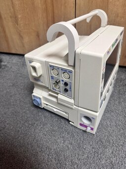 Propaq Encore 206 EL EMPS, EKG monitor životních funkcí - 2