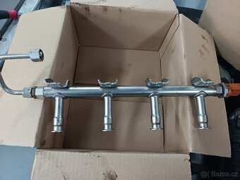 VSTŘIKOVACÍ LIŠTA 1.2 tsi 77kw CBZB - 2