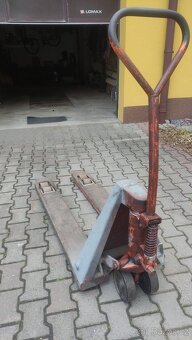 Paletový vozík - 2