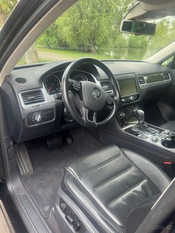 VW Touareg 3,0 v6  193kw - 2