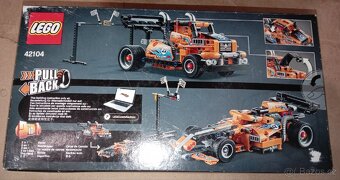 Lego Technic 42104 Závodní tahač - 2