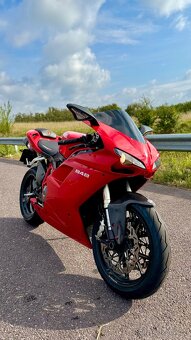 Ducati 848, po velkém DESMO servisu - 2