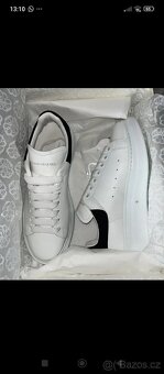 Alexander McQueen - 2