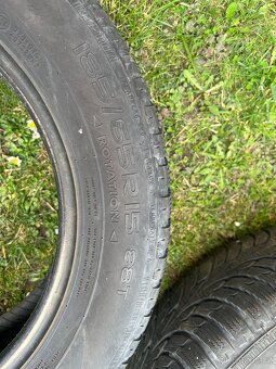 Pneu 185/65 R15 - 2