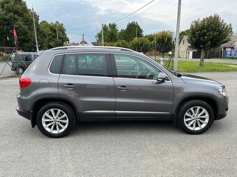 VW TIGUAN 2.0 TDI SERVISNí KNIHA - 2