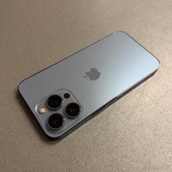 iPhone 13 Pro 1TB, bez škrábance, 100% baterie - 2