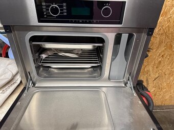 Parní trouba Miele DG5061 - 2