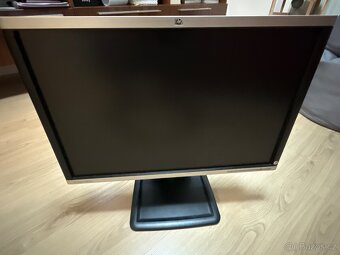 Monitor HP LA2405vg - 2