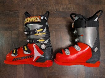Lyžáky Atomic Redster FIS WC 70 MP 24,5 - 2