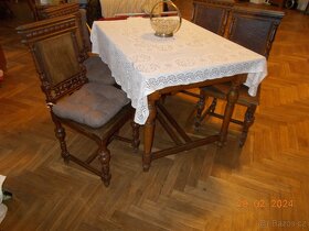 jídelní stůl + 4  židle - 2