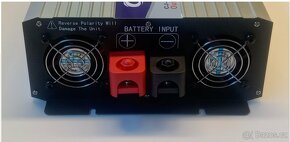 Invertor (měnič napětí) 3000W, 12Vss/230V stř., čistý sinus - 2