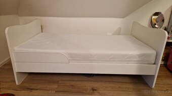 Dětská postel s matrací a doplňky - 2