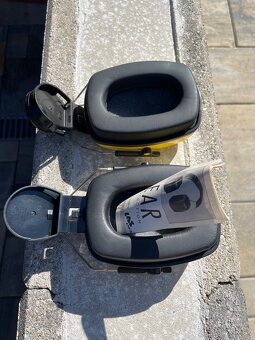 Protihluková sluchátka - 2