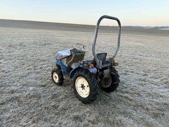 JAPONSKÝ MALOTRAKTOR ISEKI TC13 4X4 - 2
