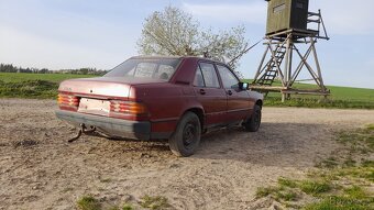 Mercedes w201 díly. - 2