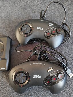 RETRO: SEGA Mega Drive Mini – 100% originál, perfektní stav - 2