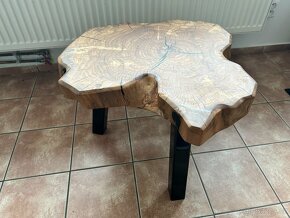 Konferenční stolek olivové dřevo a karbonové nohy - 2