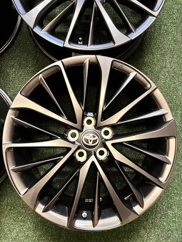 5x114,3 R19 originál alu disky TOYOTA C-HR - NOVÉ + senzor - 2
