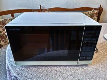 Mikrovlnná trouba SHARP R-242WE 800 W, 20 l - 2