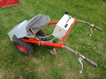 MF70 - 2