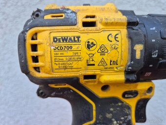 aku vrtačka DeWALT DCD709+akumulátor, baterie DeWALT DCB182 - 2