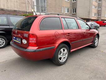 Škoda Octavia Kombi 1.9 TDI Elegance, ČR - 2