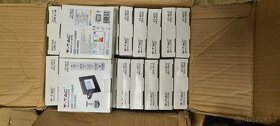 LED reflektor 230v 10w Napájení : 230V 50Hz - Příkon : 30W - 2