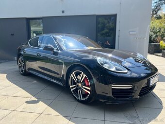 Porsche Panamera Turbo - 2