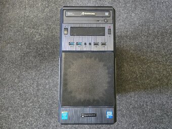Kancelářský počítač na internet a videa SSD - 2