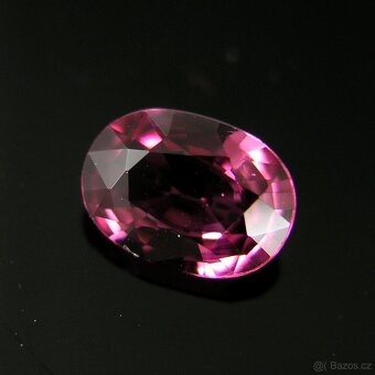 Rhodolit-ovál, kombi. - 1,32 ct. - 2