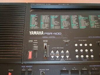 Klávesy Yamaha PSR400 - 2