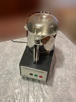 Prodám profesionální mixér ROBOT COUPE R3 3000 - 2