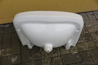 Keramické umývadlo 58x47 cm - 2