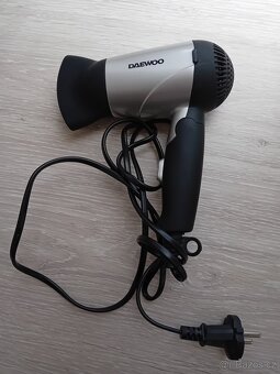 Cestovní skládací fén Daewoo - 2