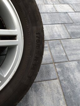 Kola - disk + letní pneu R14 Continental 175/65 - 2