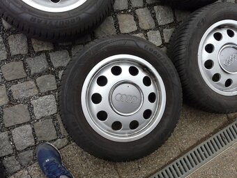 ALU KOLA + ZIMNÍ PNEU AUDI 15" 195/65R15 - 2
