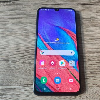 Samsung Galaxy A40- 5.9"Super Amoled/ 4GB/64GB, Dual sim - 2