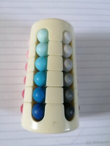 Hlavolamy- babylonska věž-retro-super stav. - 2