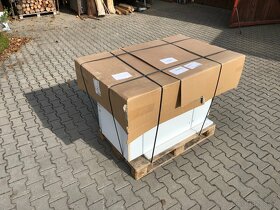 Nový střešní výlez se schody na plochou střechu - 2