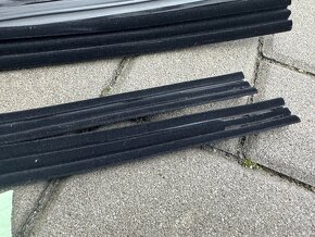 Lada Vaz , sametky oken ve dveřích - 2