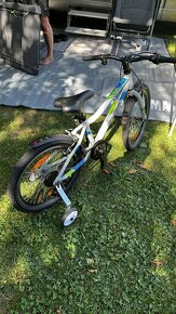 Detske kolo 20 Genessis - 2