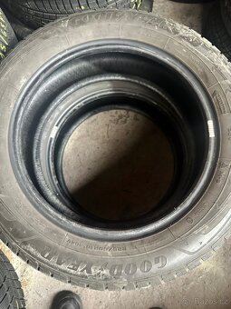 Good Year 225/60R18 104 v - 2