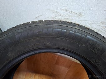 Zimní pneu 185/65/15 Michelin - 2