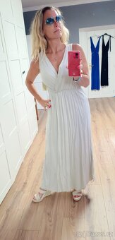 Nové slušivé dlouhé šaty uni size S - 2