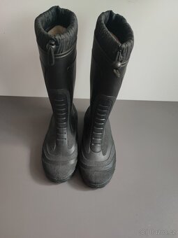 Prodám vyteplene holínky - 2