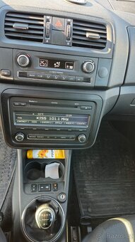 Prodám Škoda Fabia 1.2, 77 kW, r. 2010 - 2