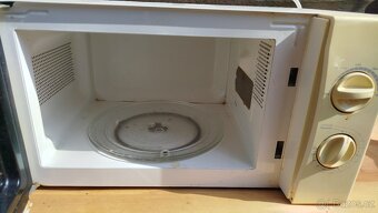 Mikrovlnná trouba - 2