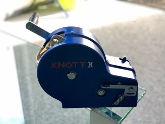 Naviják KNOTT 1150kg s lanem - 2