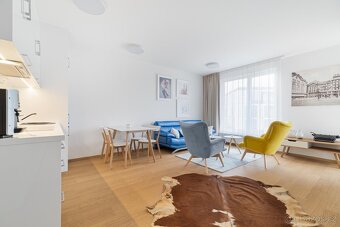 Pronájem bytu 2+kk, Náměstí Biskupa Bruna, Ostrava - 2