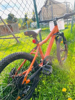 Kona Shred vel. 20 - 2